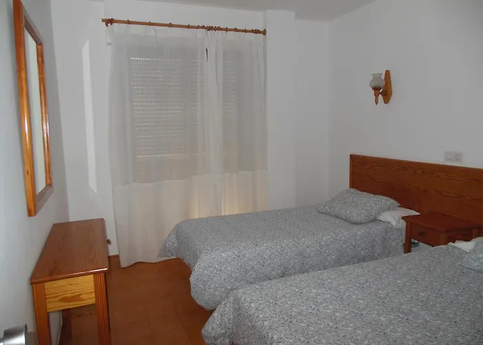 Apartamentos Es Canto (Adults Only)